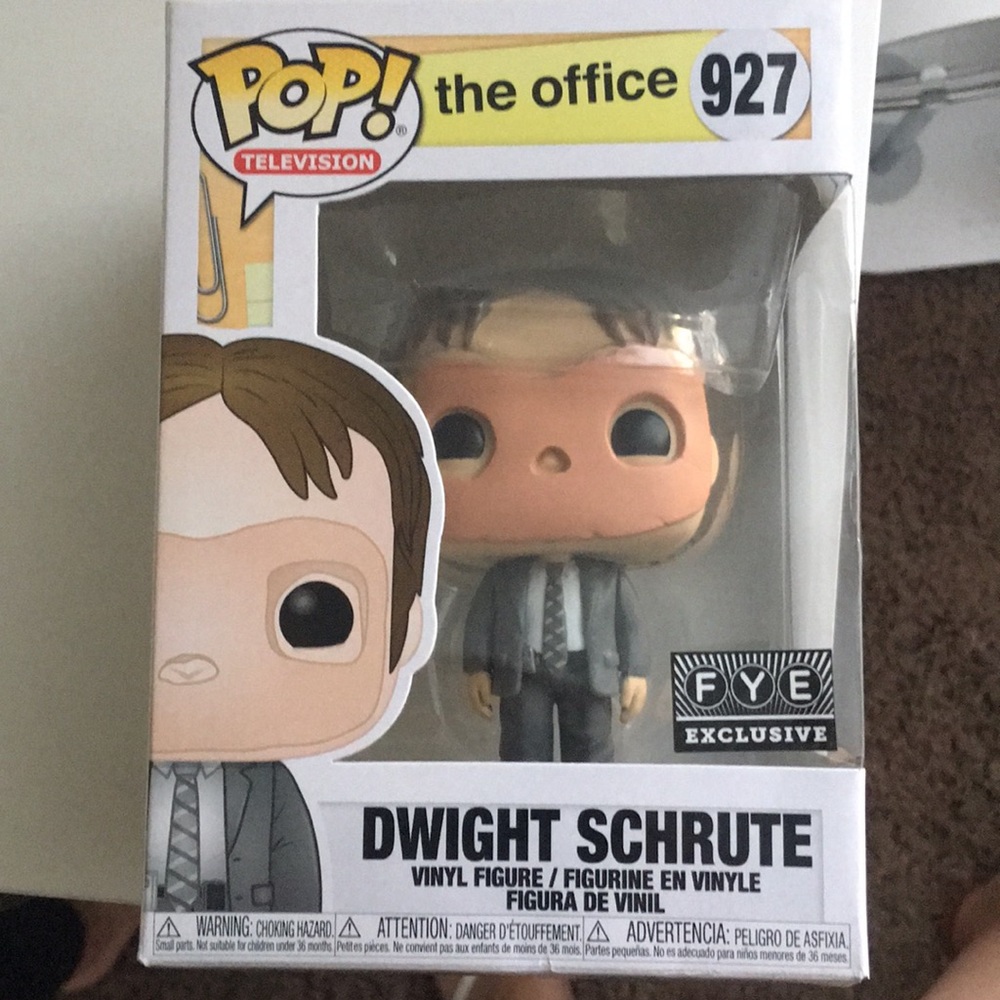 Dwight Schrute Vinyl Figure